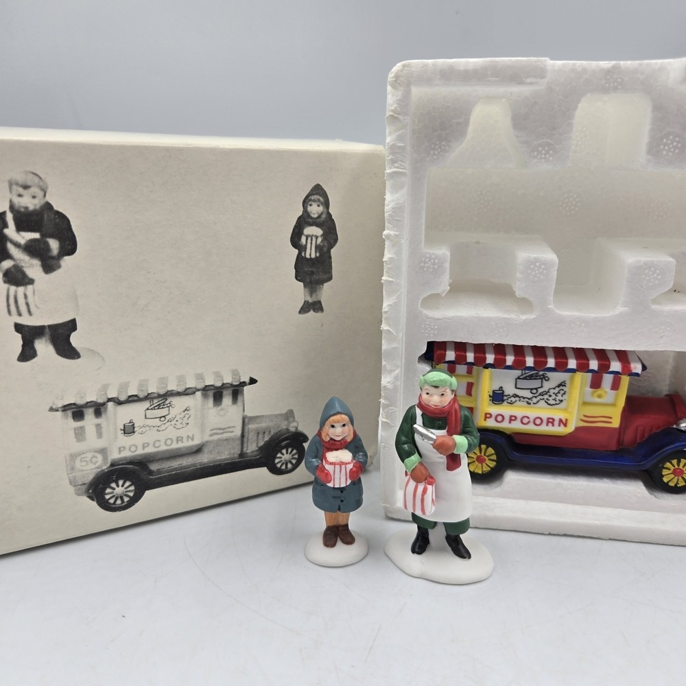 Dept 56 Popcorn Vendor Dickens Heritage Village 3 pcs #5958-7 Christmas In‎ City